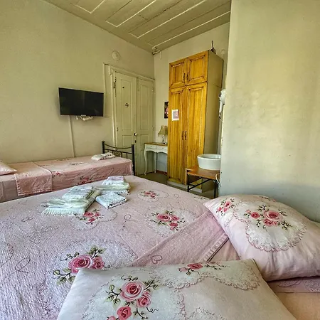 Eolya Konuk Evi Ayvalik